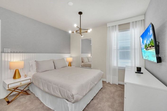 Image No.32-10 Bed House for sale