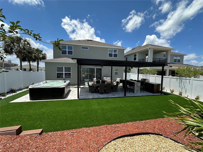 Image No.29-5 Bed House for sale