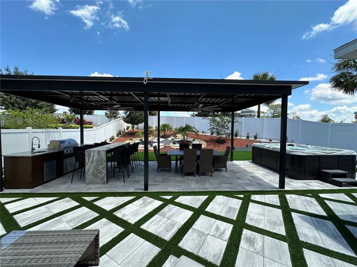 Image No.34-5 Bed House for sale