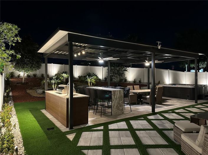 Image No.38-5 Bed House for sale