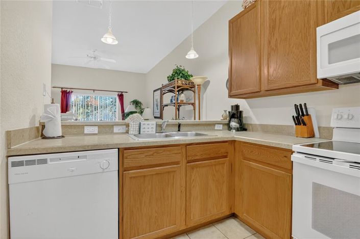 Image No.12-3 Bed Apartment for sale