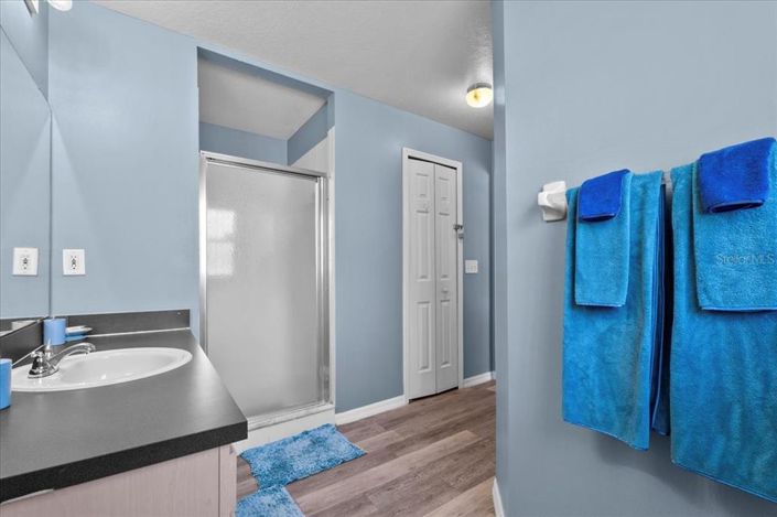 Image No.19-3 Bed House for sale