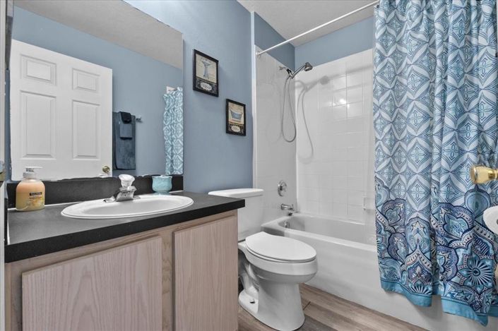 Image No.23-3 Bed House for sale