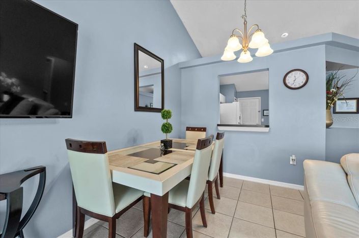 Image No.9-3 Bed House for sale