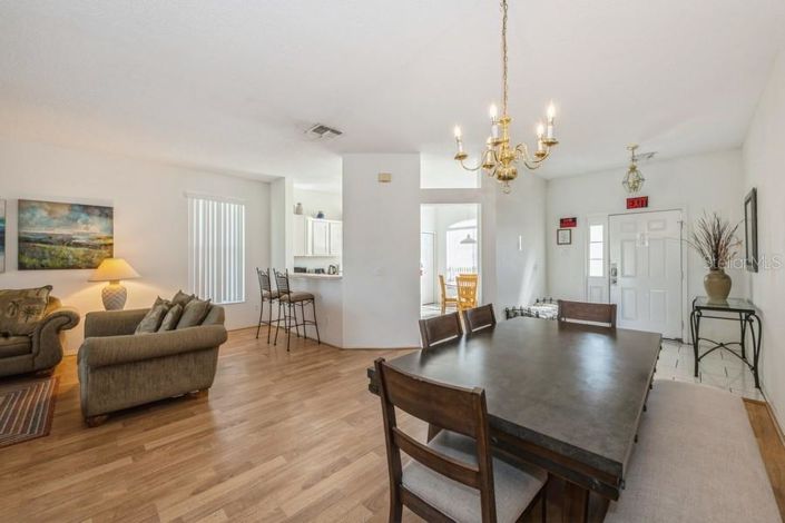 Image No.6-3 Bed House for sale