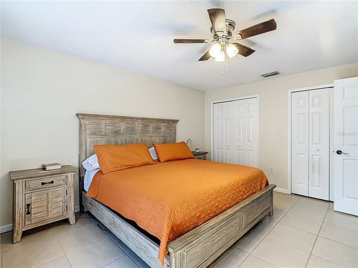 Image No.32-3 Bed Property for sale