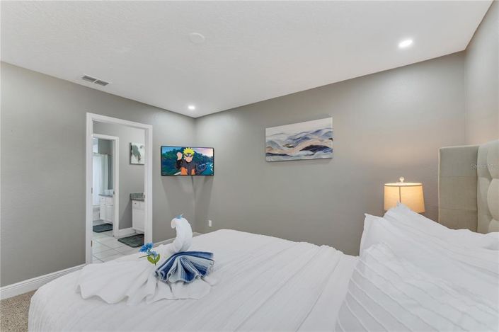 Image No.25-7 Bed House for sale