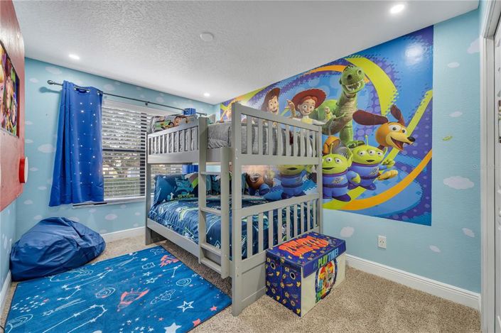 Image No.29-7 Bed House for sale