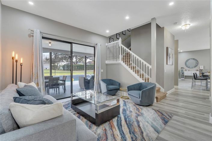 Image No.9-7 Bed House for sale