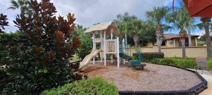 Image No.47-4 Bed Townhouse for sale