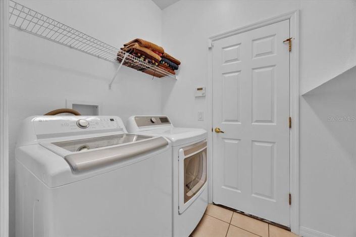 Image No.14-5 Bed Property for sale