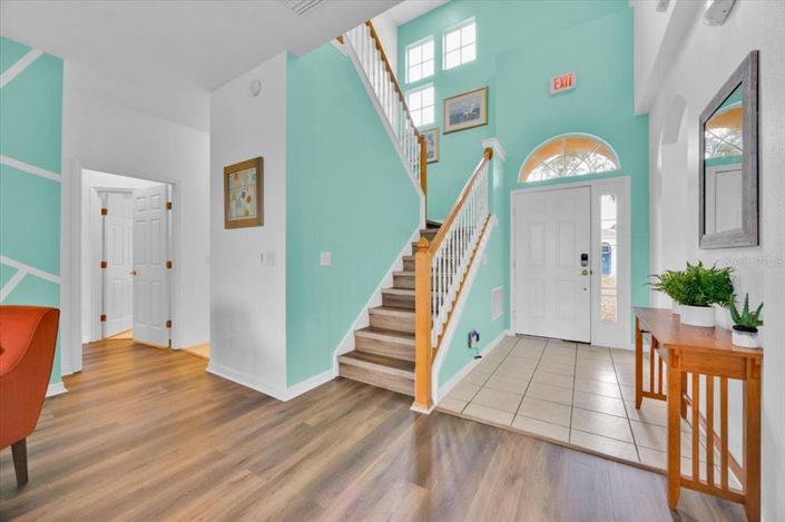 Image No.3-5 Bed Property for sale