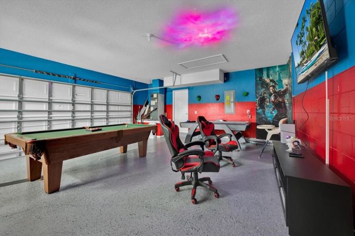 Image No.9-5 Bed Property for sale