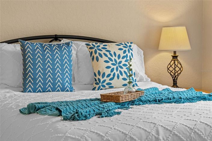 Image No.26-5 Bed Property for sale