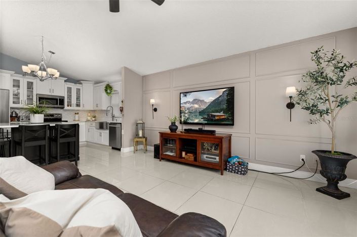 Image No.21-4 Bed House for sale