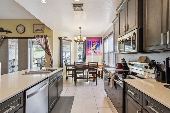 Image No.5-Maison de 4 chambres à vendre à Saint John