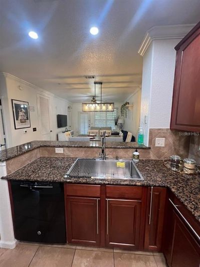 Image No.7-2 Bed Property for sale