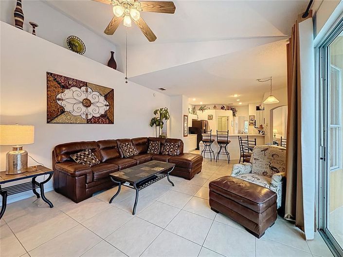 Image No.9-4 Bed Property for sale