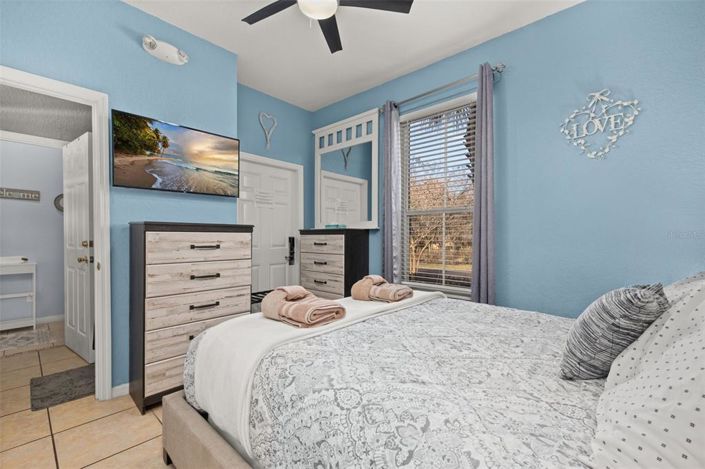 Image No.17-4 Bed Townhouse for sale