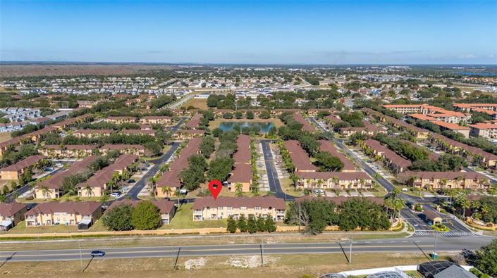 Image No.48-4 Bed Townhouse for sale