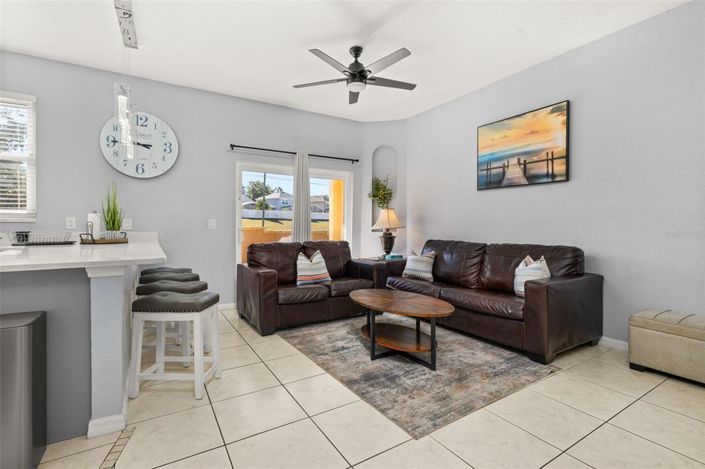 Image No.8-4 Bed Townhouse for sale