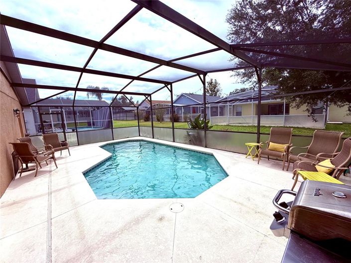 Image No.20-4 Bed Property for sale