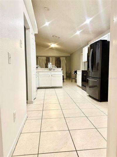 Image No.9-4 Bed Property for sale