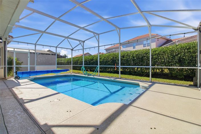 Image No.36-3 Bed Townhouse for sale