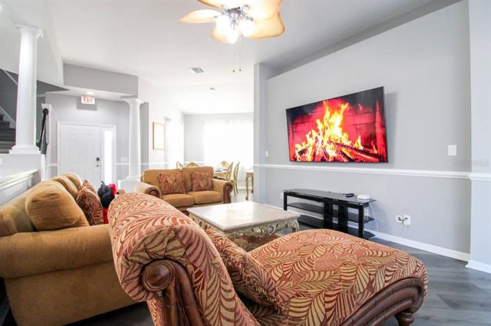 Image No.9-6 Bed House for sale