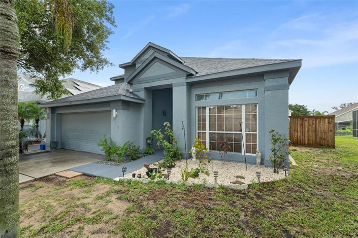 Image No.40-5 Bed Property for sale