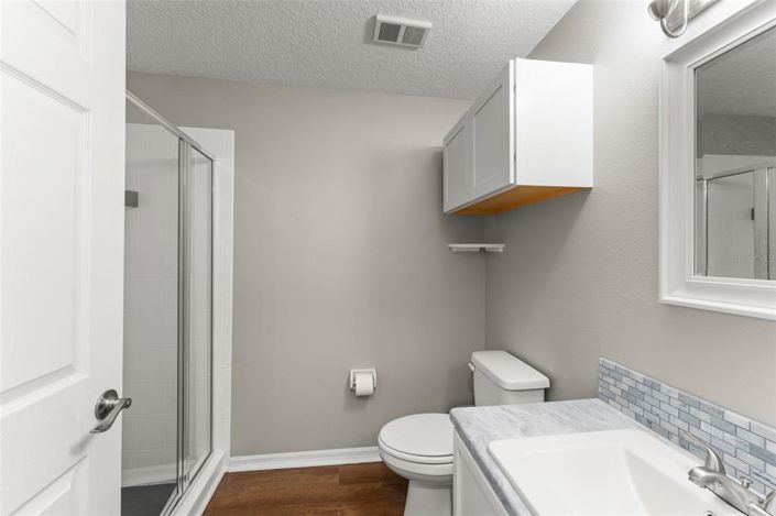 Image No.5-5 Bed Property for sale