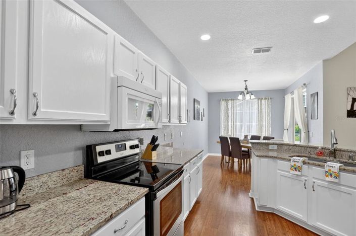 Image No.12-Propriété de 4 chambres à vendre à Davenport