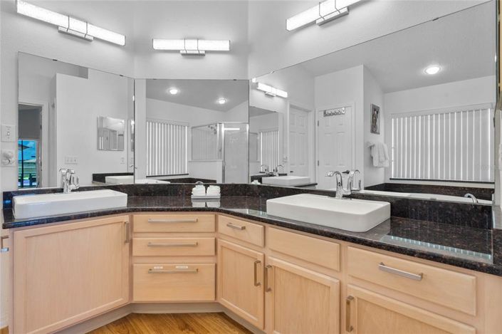 Image No.15-Maison de 4 chambres à vendre à Saint John