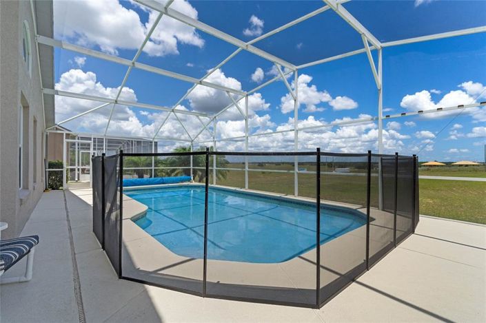 Image No.30-4 Bed Property for sale