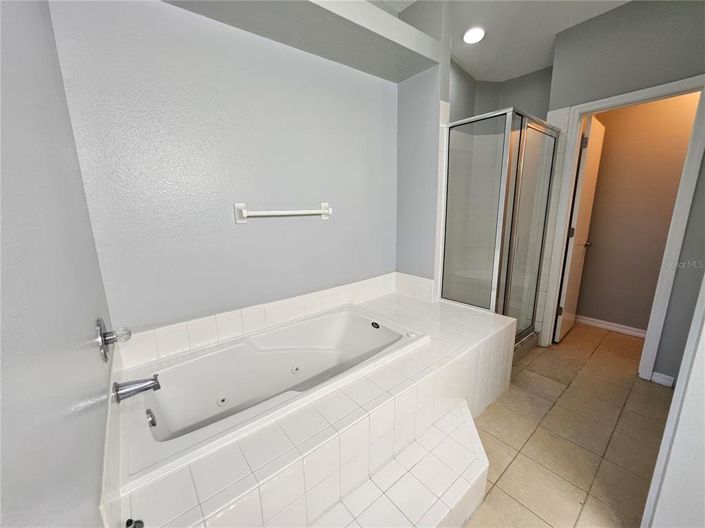 Image No.14-4 Bed Townhouse for sale