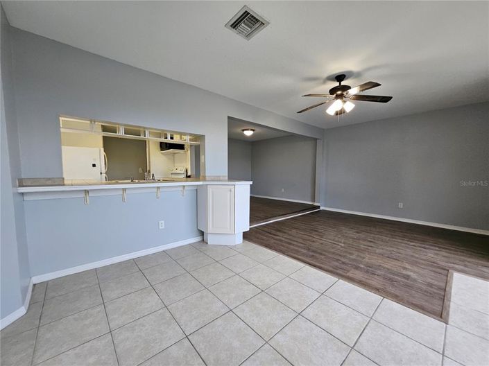 Image No.4-4 Bed Townhouse for sale