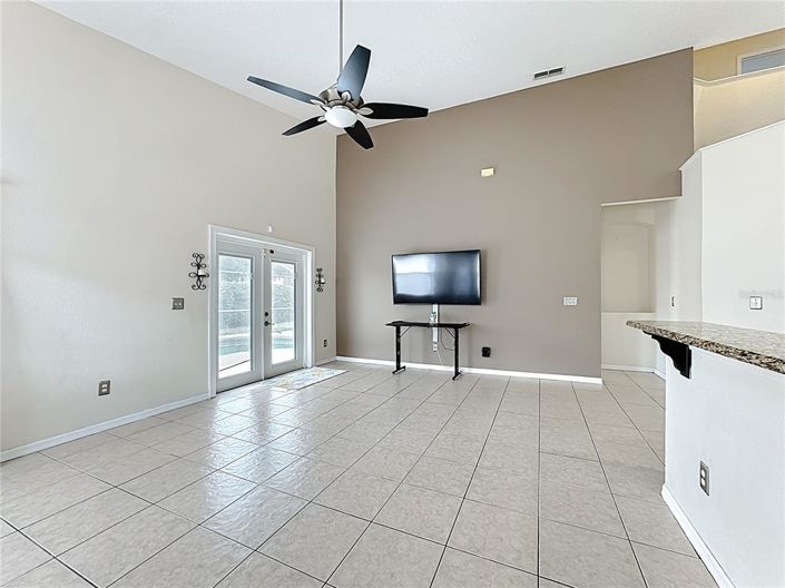 Image No.7-5 Bed Property for sale