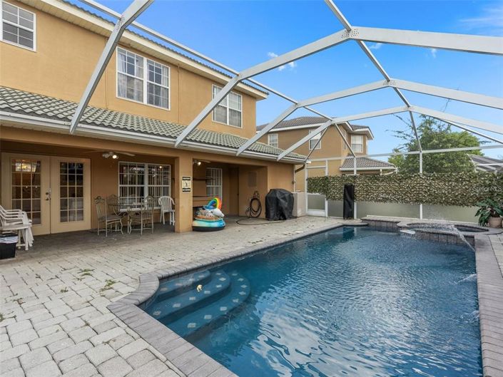 Image No.3-5 Bed Property for sale