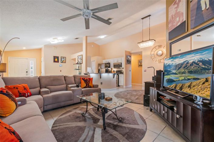 Image No.7-Propriété de 4 chambres à vendre à Davenport