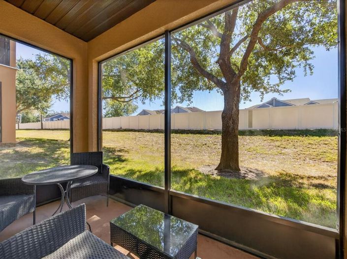 Image No.32-Maison de ville de 4 chambres à vendre à Saint John