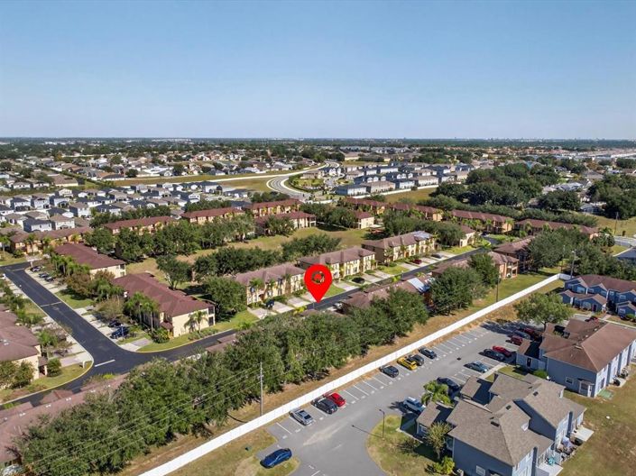 Image No.38-4 Bed Townhouse for sale