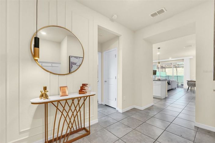 Image No.4-5 Bed Townhouse for sale