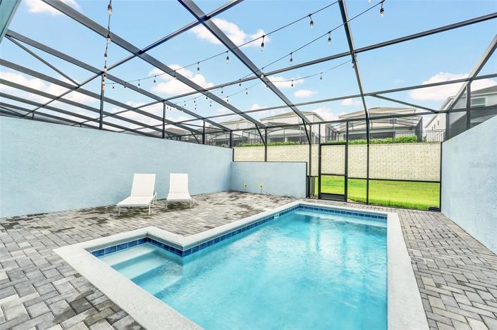 Image No.46-5 Bed Townhouse for sale