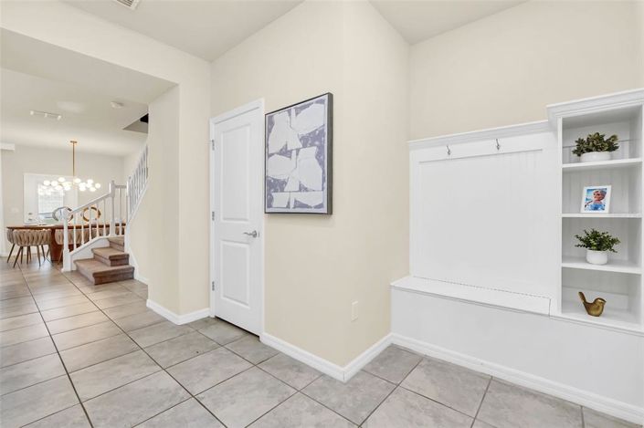 Image No.5-5 Bed Townhouse for sale