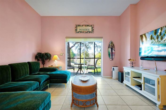 Image No.8-3 Bed Apartment for sale