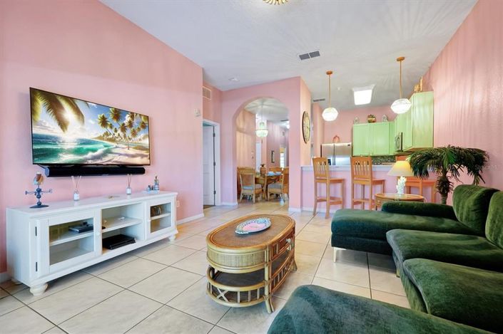 Image No.9-3 Bed Apartment for sale