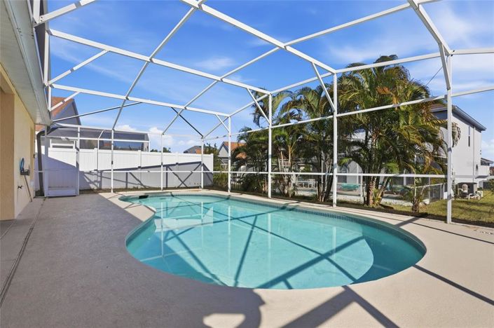 Image No.34-3 Bed Property for sale