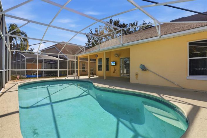 Image No.36-3 Bed Property for sale