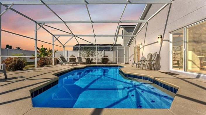 Image No.2-4 Bed Property for sale