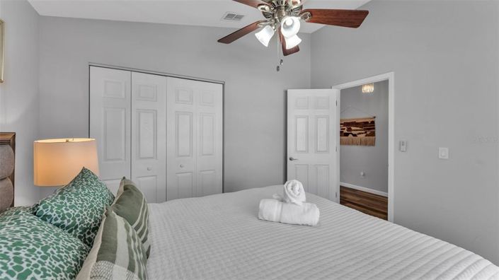 Image No.20-4 Bed Property for sale